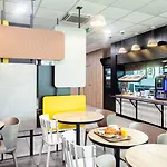 Paris Saint-denis Pleyel 3* 생드니