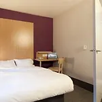 호텔 Paris Saint-denis Pleyel 3*