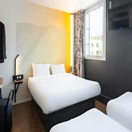 Paris Saint-denis Pleyel 酒店 圣但尼