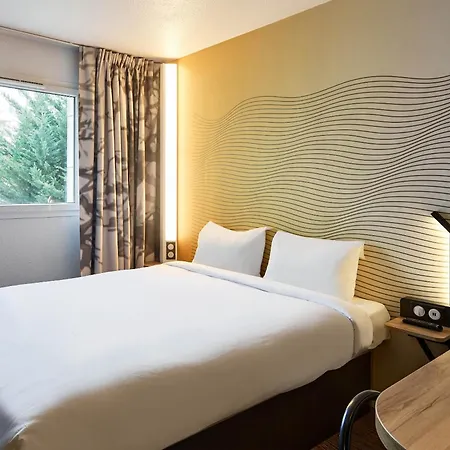 Hotel Paris Saint-denis Pleyel