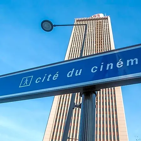 Paris Saint-denis Pleyel 호텔 생드니