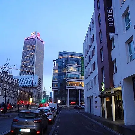 Paris Saint-denis Pleyel 호텔 3*