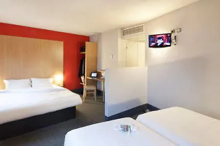 Paris Saint-denis Pleyel