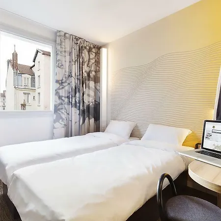 Paris Saint-denis Pleyel 3*